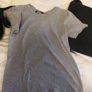 Brandy Melville gray tee